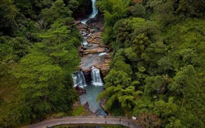 Cascadas de Rawana ella y Ravana