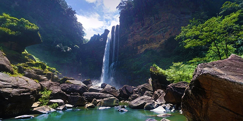 Cataratas Laxapana